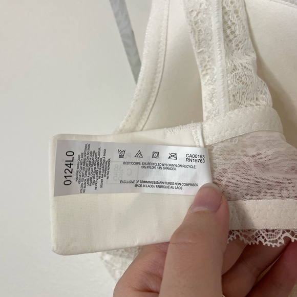 NWT WonderBra Sustainable Lace Plunge Lift EcoPure Underwire​ Bra 38C - Picture 11 of 11